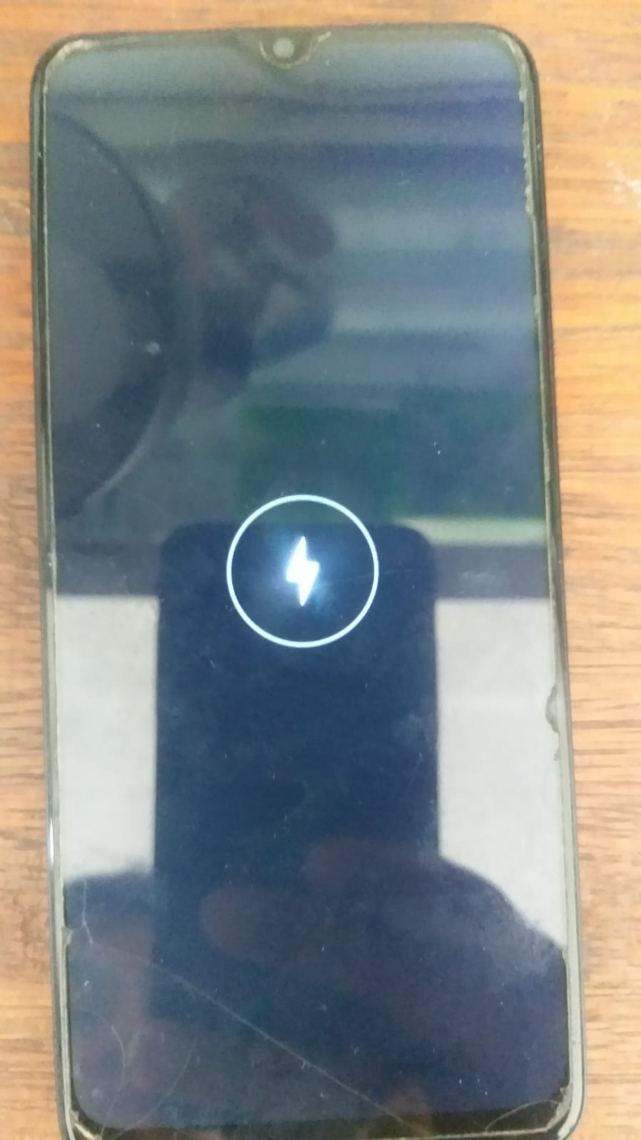 Realme 5 Logo Petir